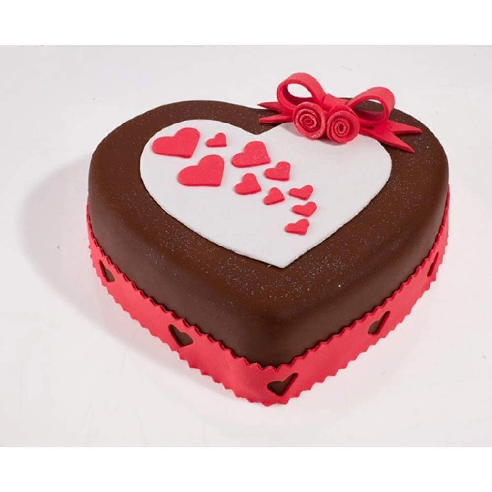 Heart Shaped Valentine's Day Cake Heart Shaped Valentine's Day Cake