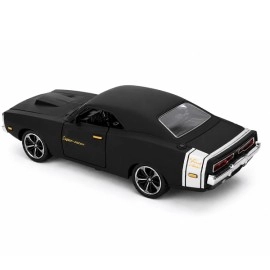 Matte Black Classic Muscle Car – 1:32 Die-Cast Model